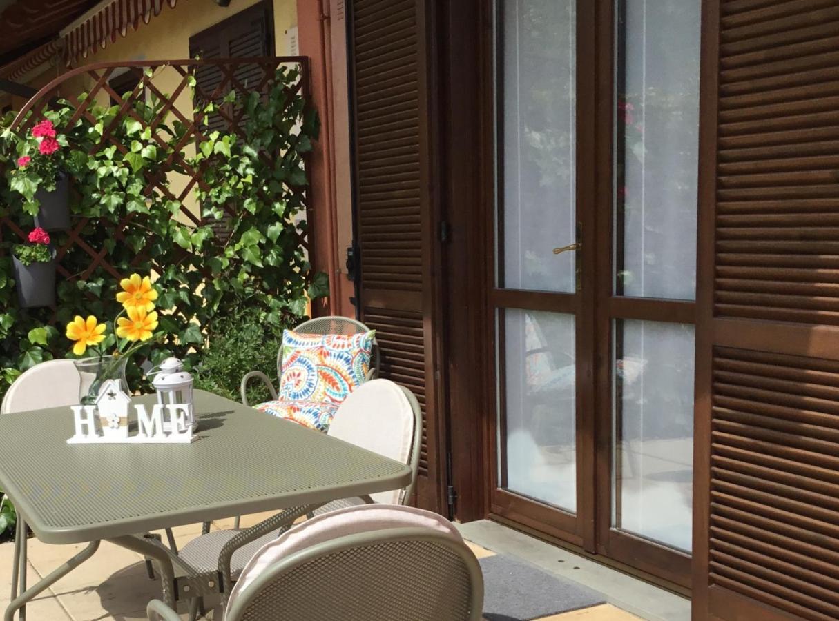 Irina'S House With View On Like And Swimming Pool Apartamento Riva di Solto Exterior foto